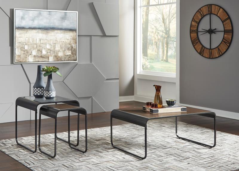 Larzeny Occasional Table Set (3 Pieces)